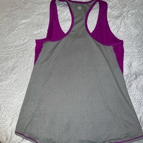 ATHLETA Tank 2 for $22❇️ - Picture 3 of 3